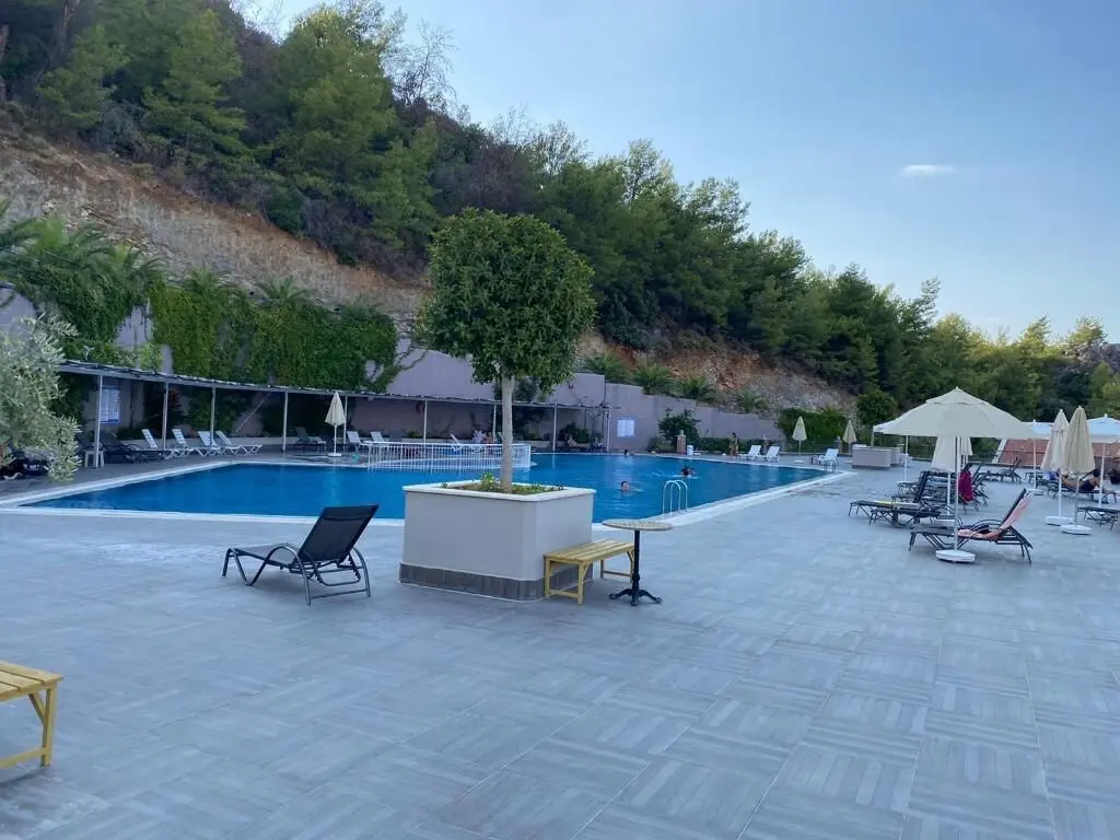 Swimming pool